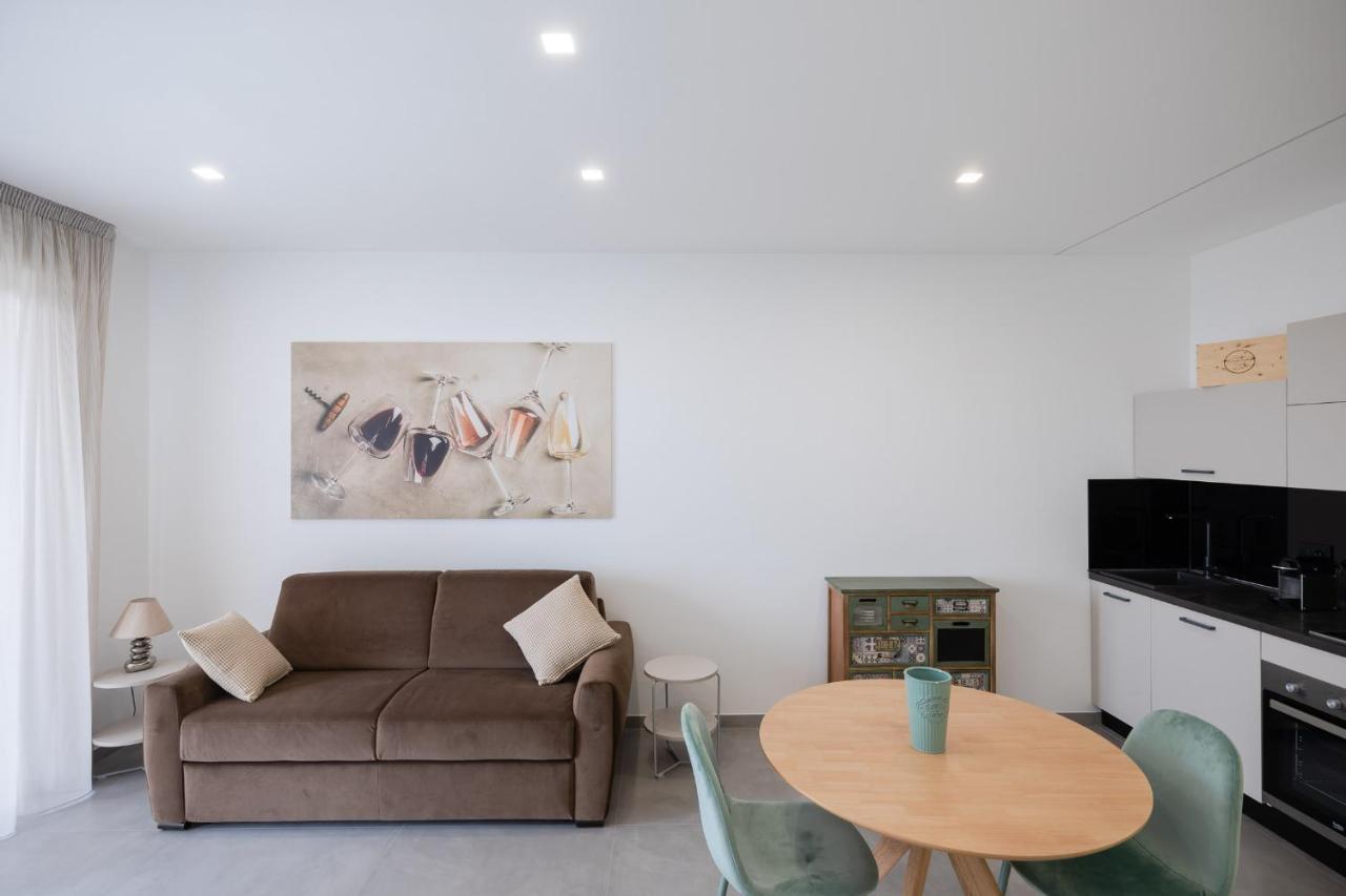Villa La Matta Apartments And Luxury Suites Sanremo Bagian luar foto
